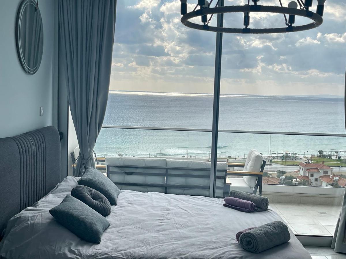 Sea View Suites By The Coast 法马古斯塔 外观 照片