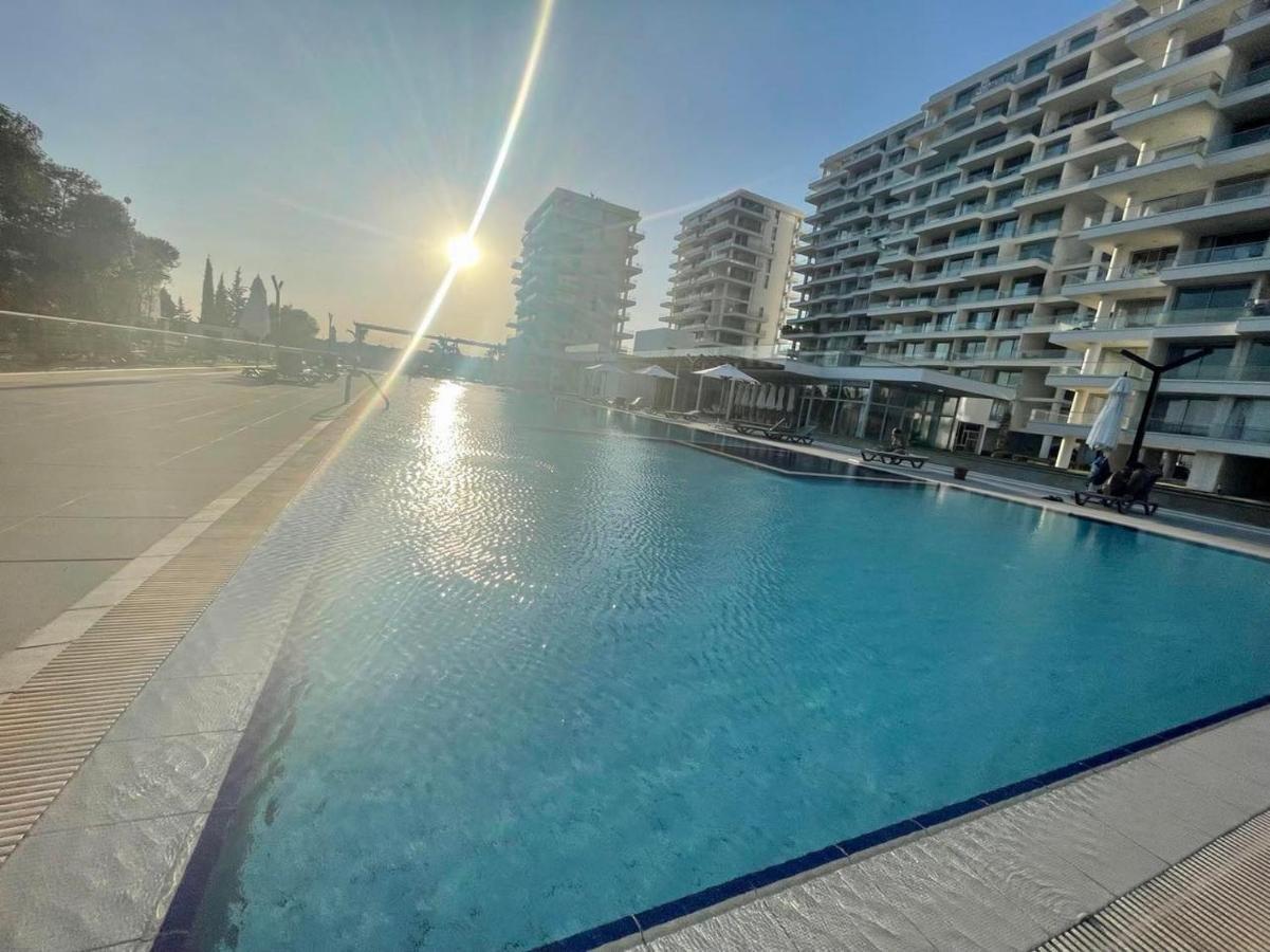 Sea View Suites By The Coast 法马古斯塔 外观 照片