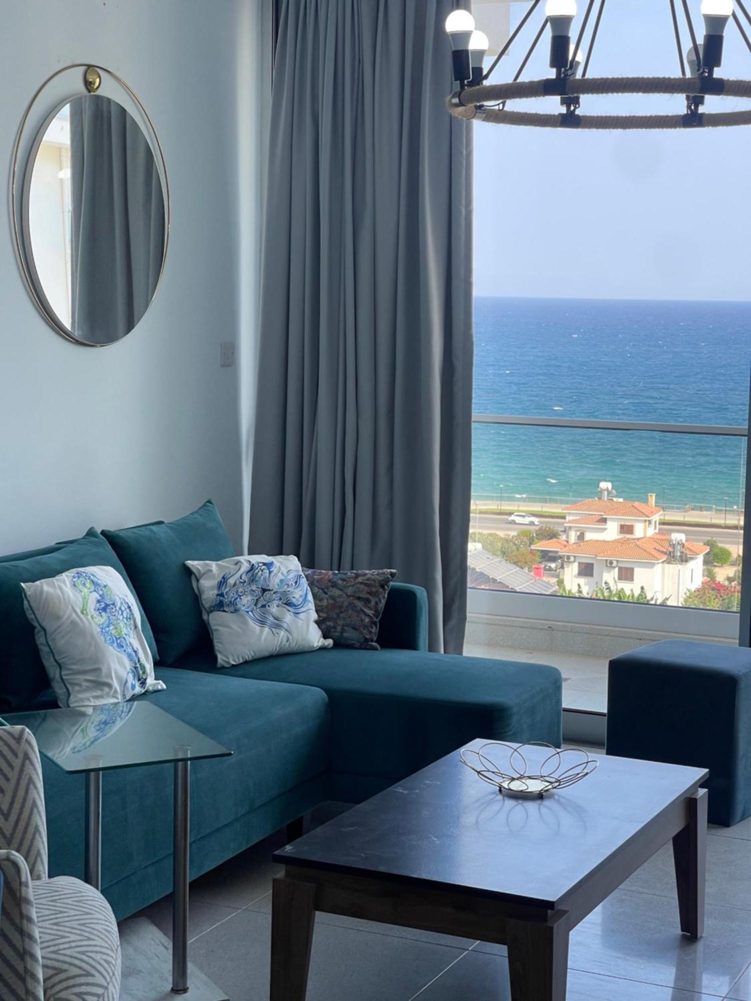 Sea View Suites By The Coast 法马古斯塔 外观 照片