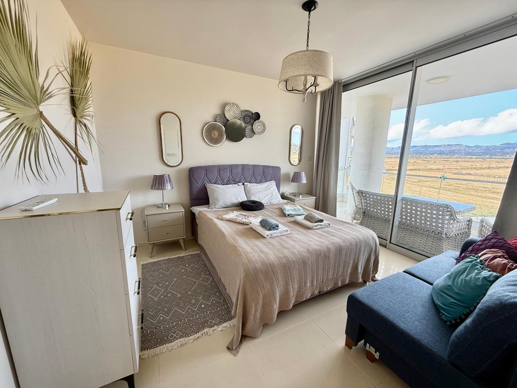 Sea View Suites By The Coast 法马古斯塔 外观 照片
